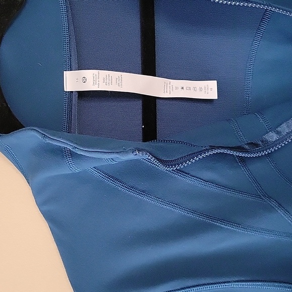 Lululemon Define Jacket - Picture 3 of 6